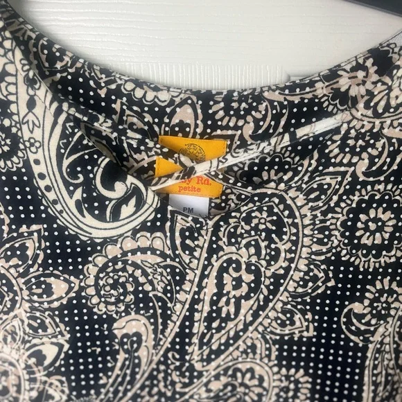 Ruby Rd. Top - Picture 2 of 4